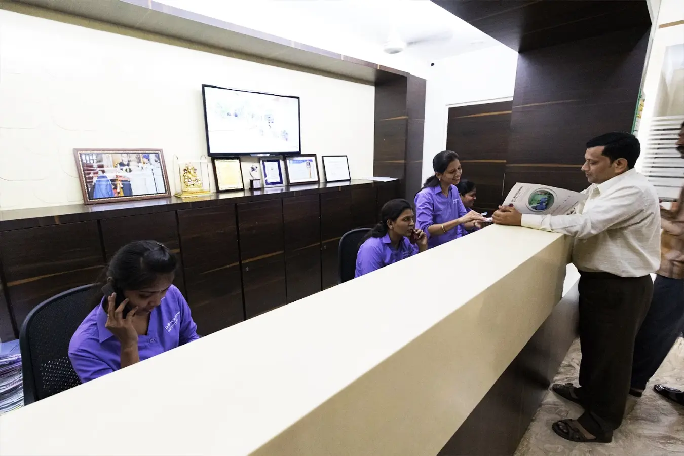 The-Vein-Center-dr-bhanushali-hospital-thane-West-reception